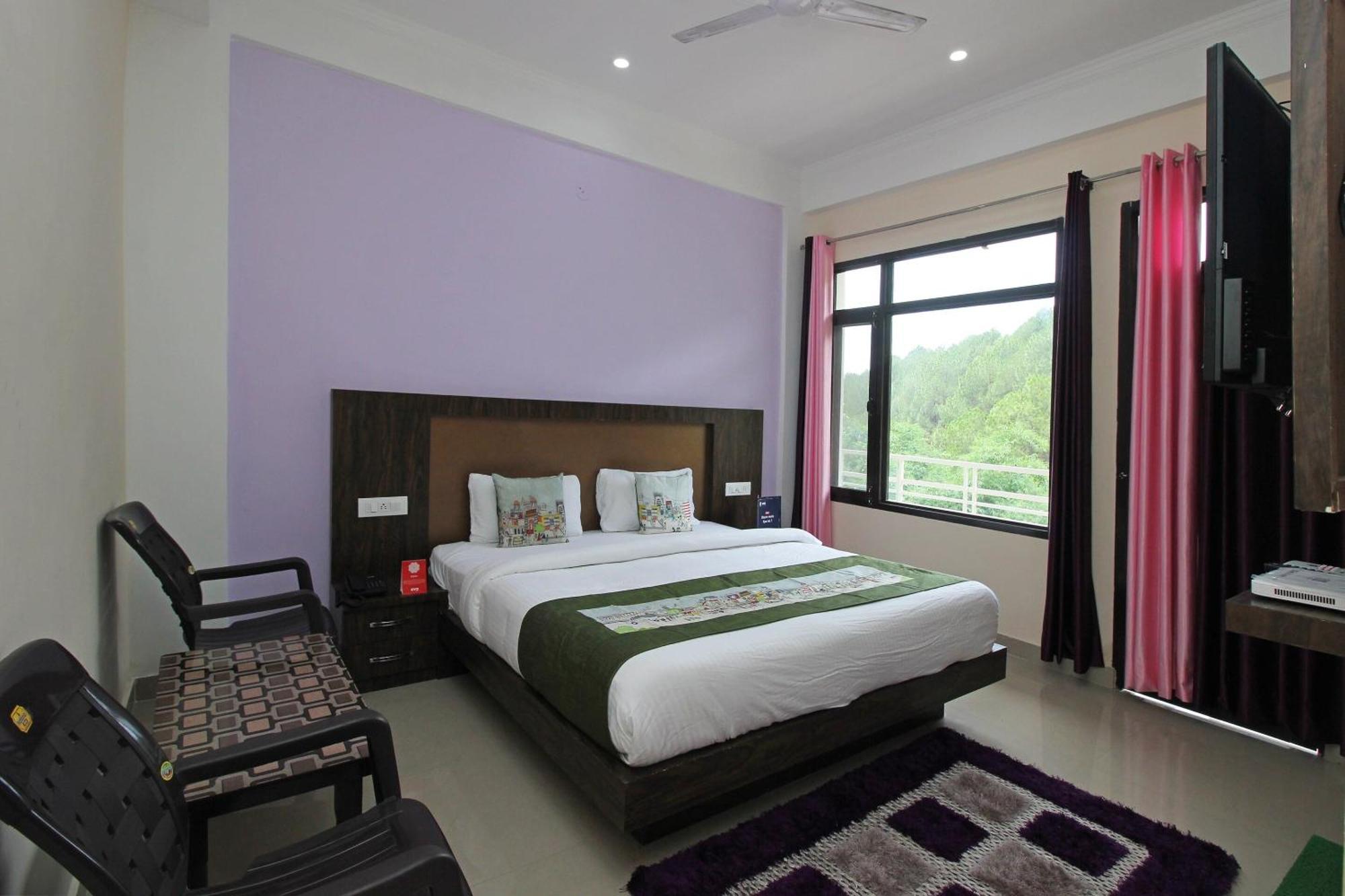 Oyo Hotel Chandni Dharamshala Bagian luar foto